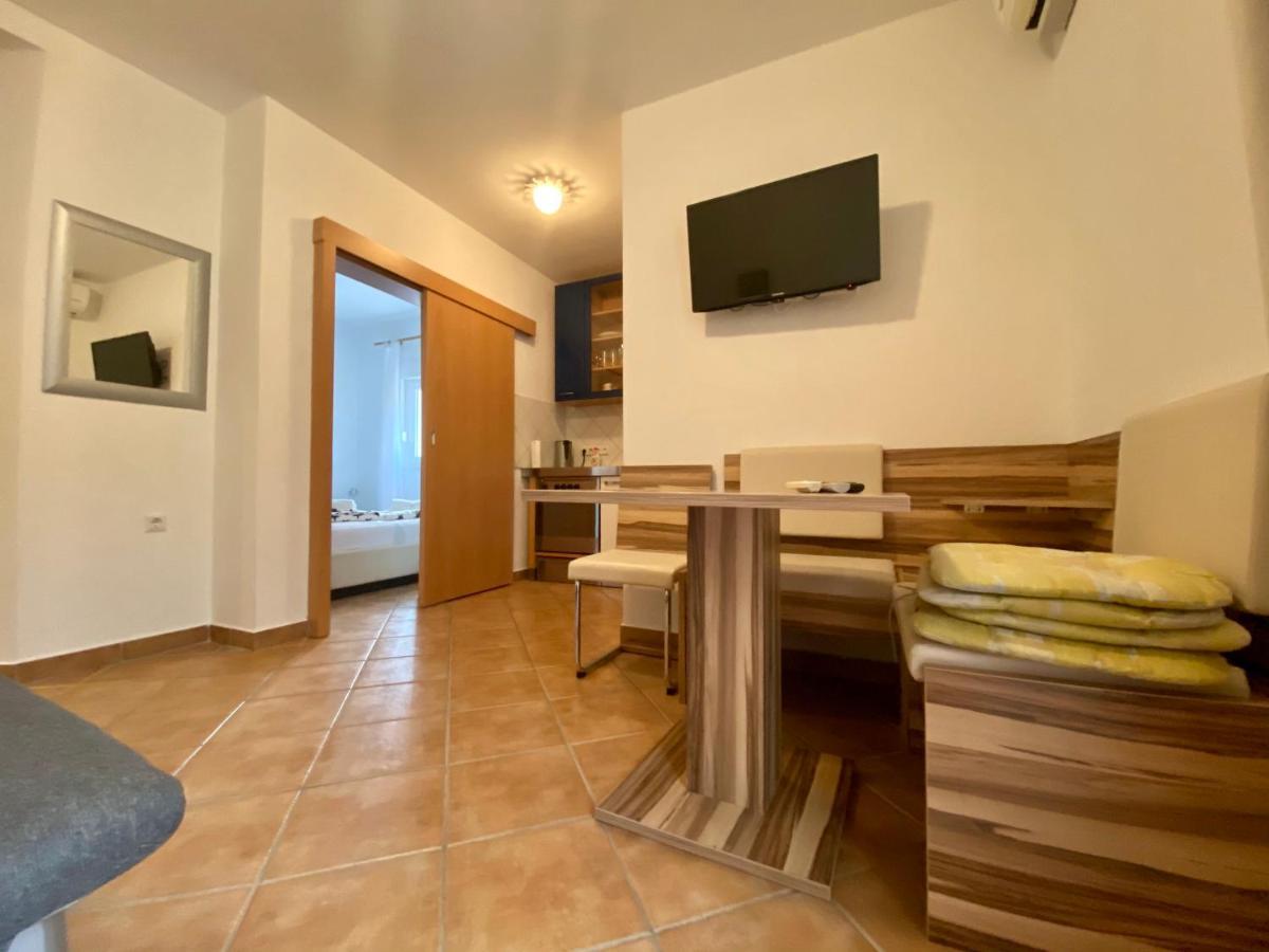Apartments Grozdana กราดัซ ภายนอก รูปภาพ