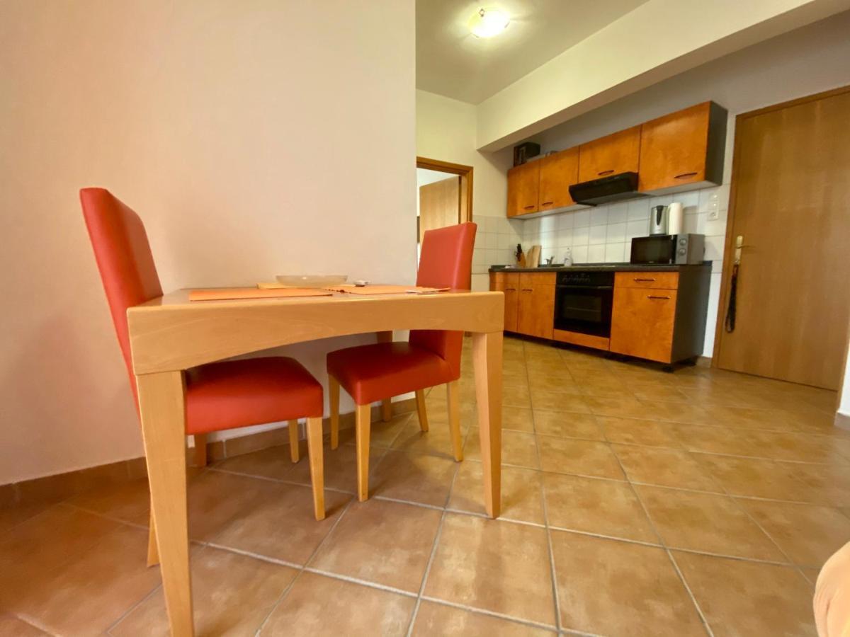 Apartments Grozdana กราดัซ ภายนอก รูปภาพ
